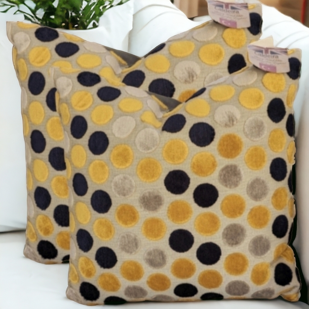 CALDEIRA (2) 🪶 filled luxury decorative throw pillows 18x18